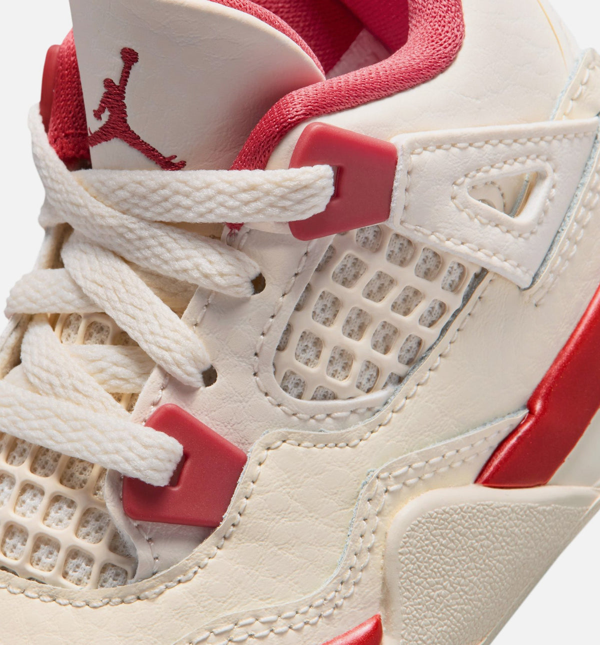 Air Jordan 4 Retro "Valentine's Day" Infant/Toddler Shoe – Pale Ivory/Sierra Red/Tough Red