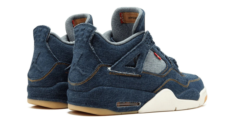 Air Jordan 4 Retro x KAWS
