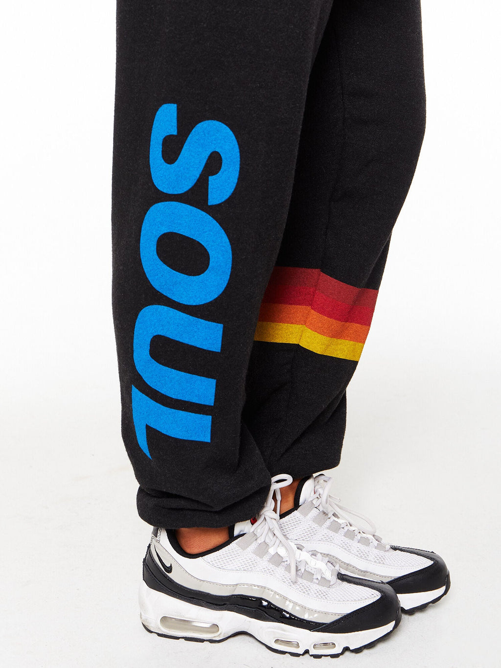 RELAXED BLACK SWEATPANT